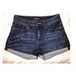 Express High Rise Shorts Dark Wash / Size 8